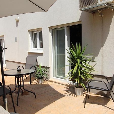 Macadamia Apartment With Garage Parking سبليت المظهر الخارجي الصورة