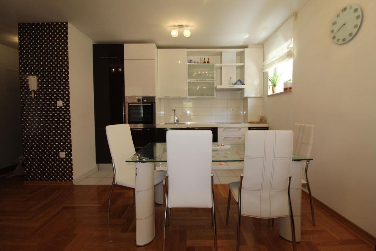 Macadamia Apartment With Garage Parking سبليت المظهر الخارجي الصورة